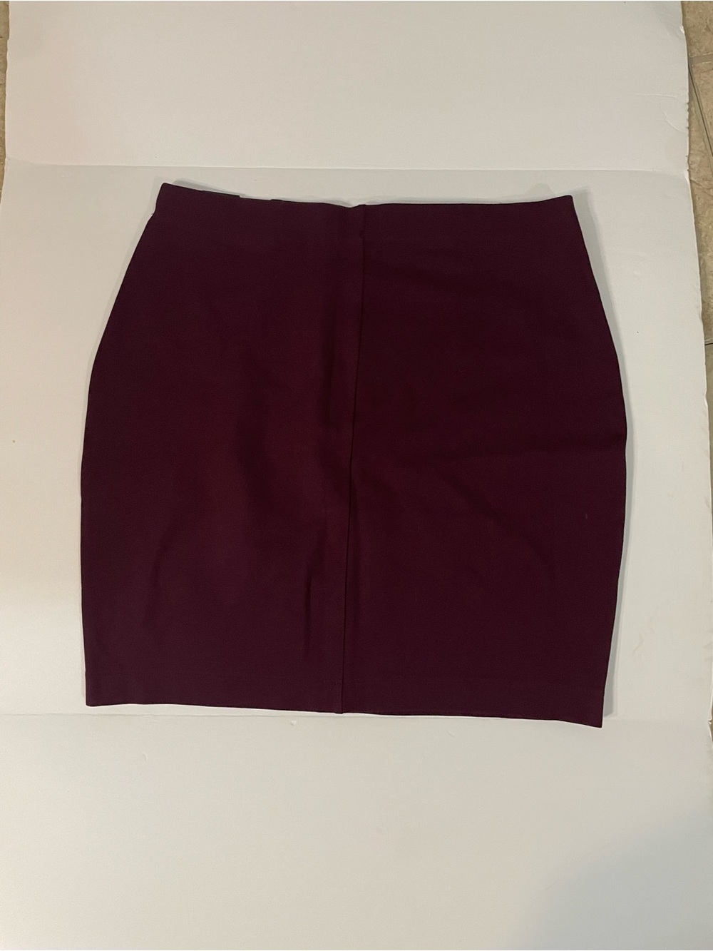 NWT Express Wine-Colored Mini Pencil Skirt size large